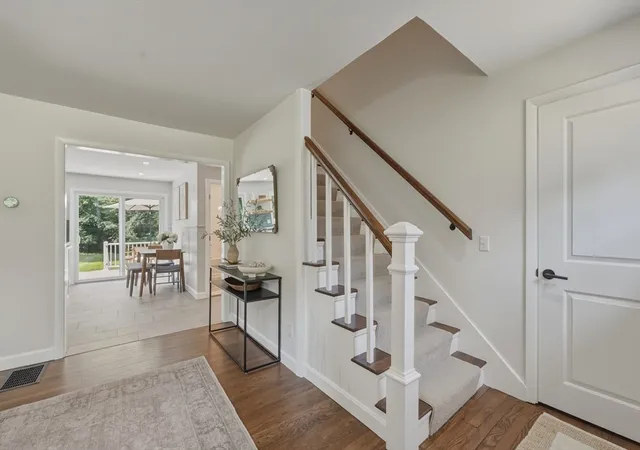 2nd image of 148 Lost Lake Dr, Groton, MA 01450 | MLS# 73552627