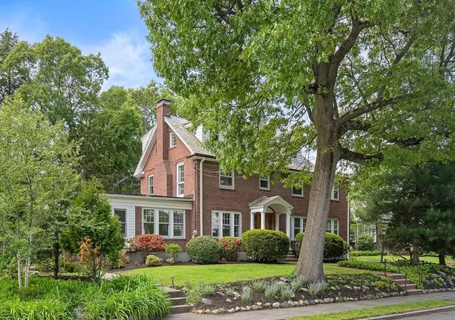 1st image of 15 Agawam Rd, Waban, MA 02468 | MLS# 73525304