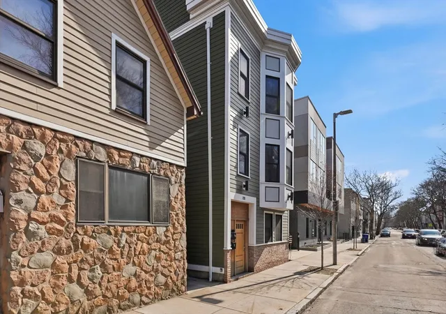 Homes for sale in Boston, MA | 331 Chelsea St, Boston, MA 02128