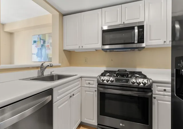 2nd image of 1 Nassau St #1002, Boston, MA 02111 | MLS# 73556643