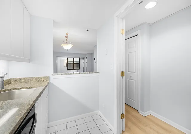 4th image of The Parkside, Boston, MA 02111