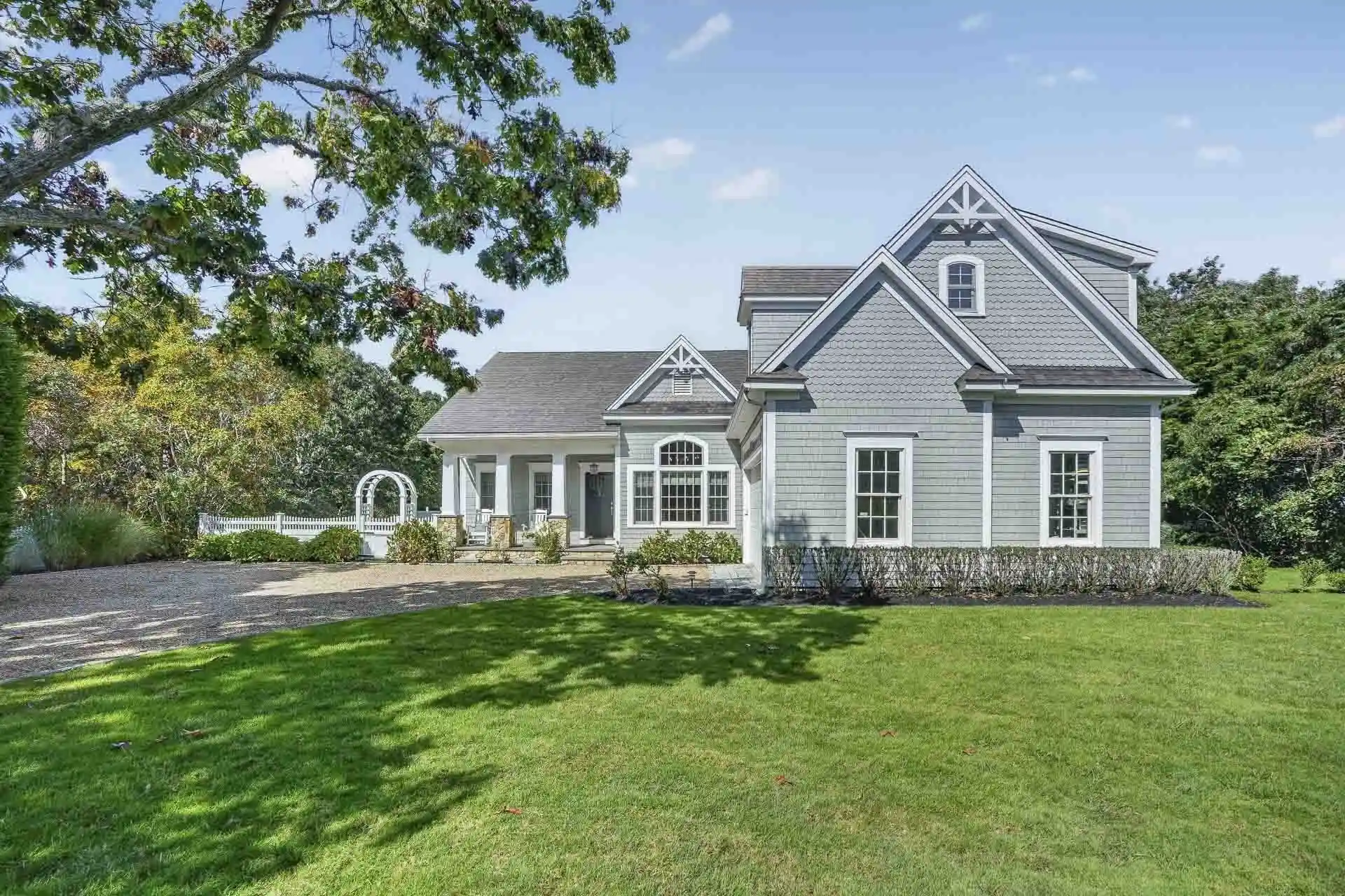 Single family home for sale at 26 Pulpit Ln, Edgartown, MA 02539 | MLS# 73591230
