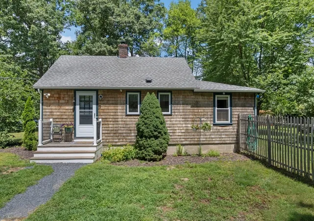 1st image of 206 Old Dean St, Norton, MA 02766 | MLS# 73562426