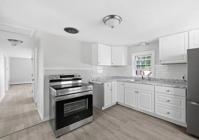 4th image of 535 Prospect St, Chicopee, MA 01020 | MLS# 73546937