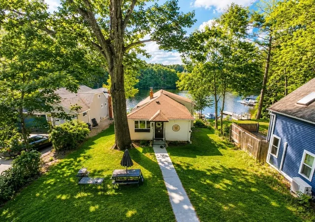 Homes for sale in Spencer, MA | 12 Oak Lane, Spencer, MA 01562 | MLS# 73548750