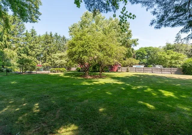 3rd image of 9 Great Pond Road, Wenham, MA 01984 | MLS# 73550453