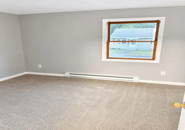 4th image of 96 Brk St, Holyoke, MA 02445