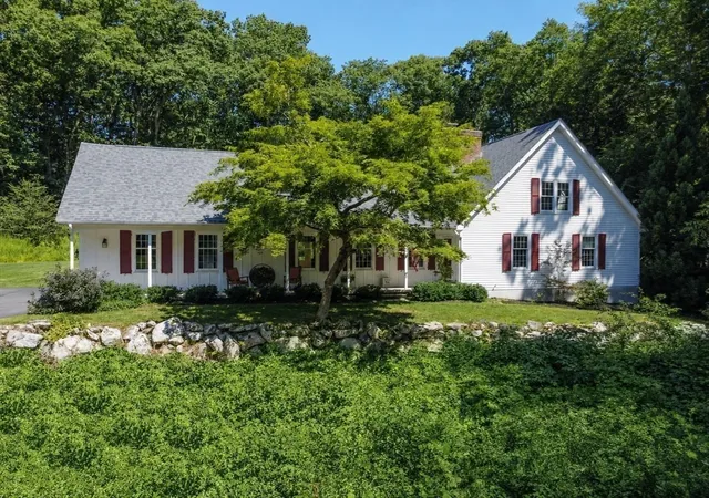 Photo 3 of Sale Pending at 17 Noon Hl Ave, Norfolk, MA 02056 | MLS# 73559762 | Listing updated on 2026-08-20