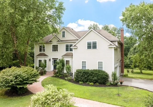 1st image of 18 Lawrence St, Pepperell, MA 01463 | MLS# 73550804