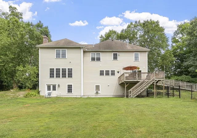 3rd image of 18 Lawrence St, Pepperell, MA 01463 | MLS# 73550804