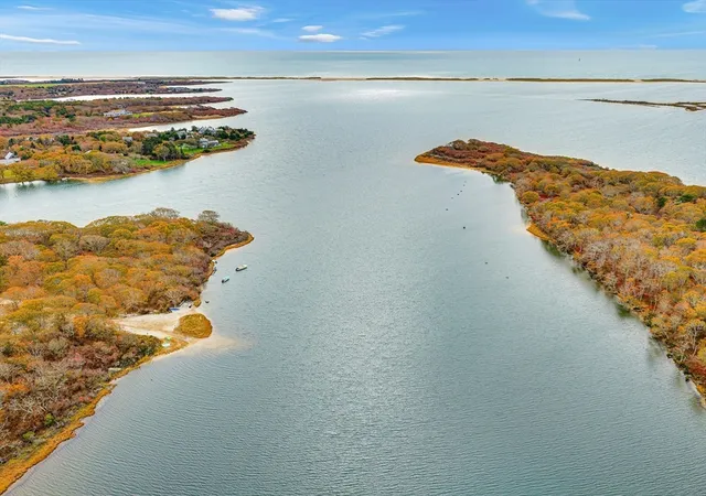 Photo 2 of Land for sale at 114 Meetinghouse Way, Edgartown, MA 02539 | MLS# 73478803 | Listing updated on 2026-05-14