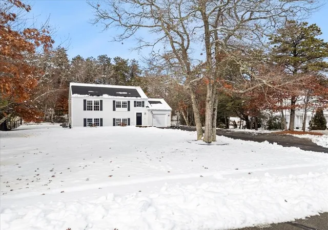 Photo 4 of Sale Pending at 16 Paulette Ter, Plymouth, MA 02360 | MLS# 73474345 | Listing updated on 2026-03-04