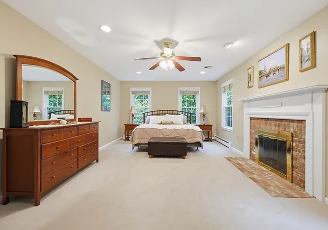 4th image of 92 Plain St, Medfield, MA 02052 | MLS# 73546843
