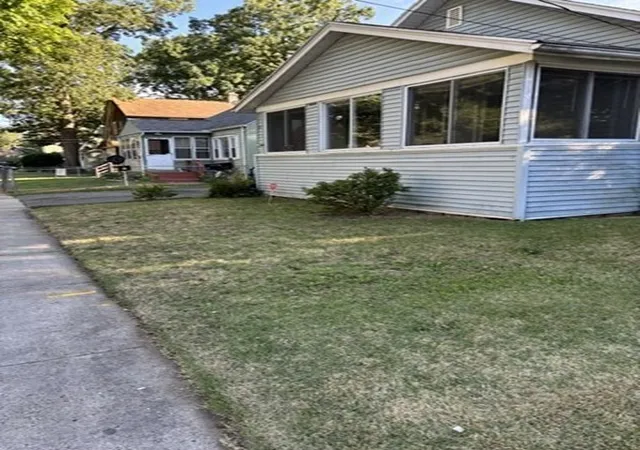 Homes for sale in Springfield, MA | 80 Newhall St, Springfield, MA 01109 | MLS# 73538329
