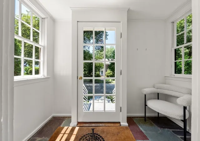 Photo 3 of Sale Pending at 44 Valley Rd, Chestnut Hill, MA 02467 | MLS# 73558881 | Listing updated on 2026-09-10