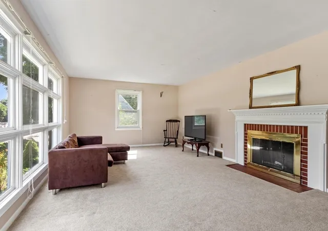 Homes for sale in Palmer, MA | 5 Sasur St, Palmer, MA 01080 | MLS# 73545254
