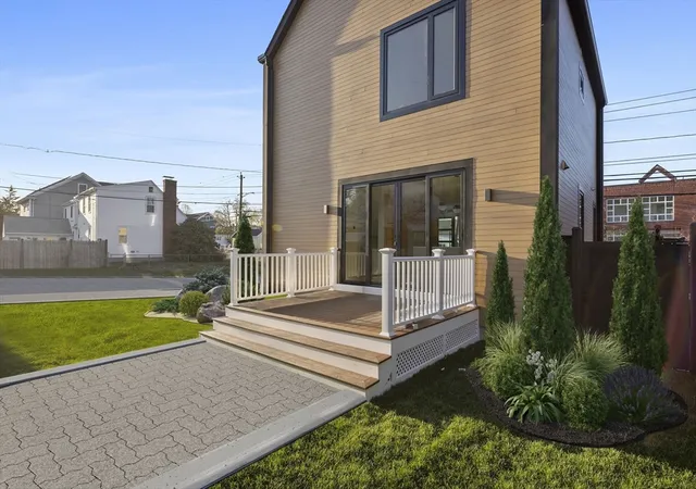 Photo 3 of Single family home for sale at 236 Lake St, Waltham, MA 02451 | MLS# 73522272 | Listing updated on 2026-08-28
