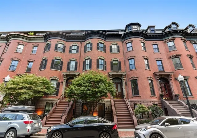 Photo 2 of Condo for sale at 9 11 Worcester Sq #1, Boston, MA 02118 | MLS# 73567901 | Listing updated on 2026-09-06