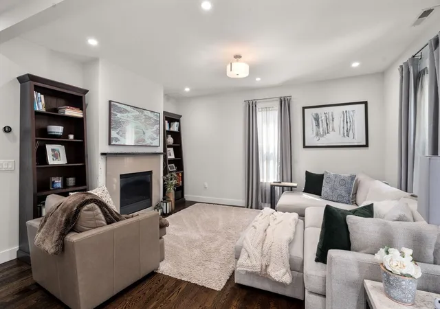 1st image of 59 Mozart St #2, Jamaica Plain, MA 02130 | MLS# 73540479
