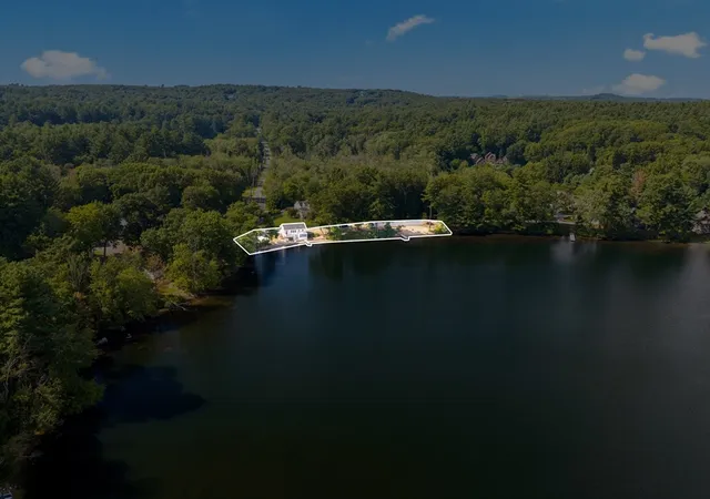 28th image of 1 Summer Village Rd, Westford, MA 01886 | MLS# 73568189