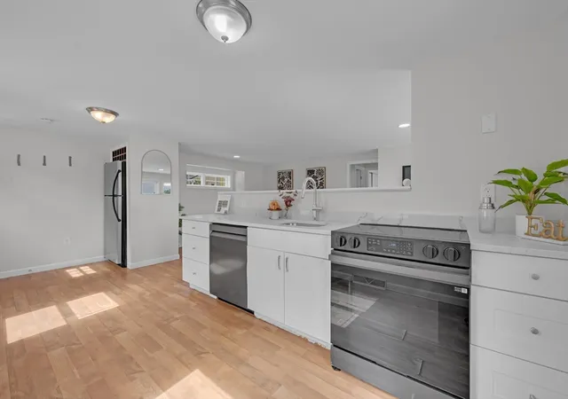 4th image of 1 Summer Village Rd, Westford, MA 01886 | MLS# 73568189