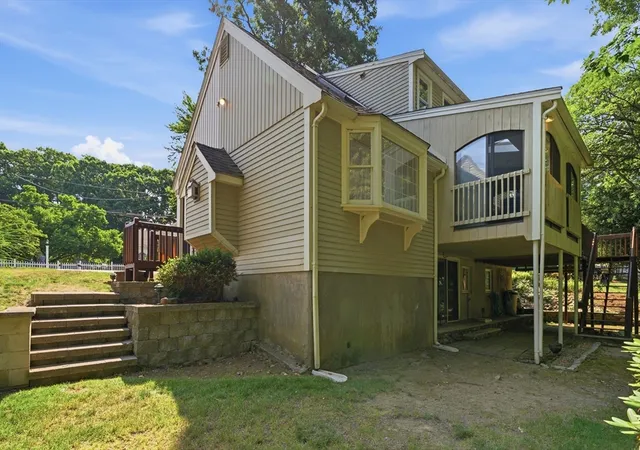Photo 3 of Sale Pending at 125 Jaffrey St, Weymouth, MA 02188 | MLS# 73545678 | Listing updated on 2026-09-24