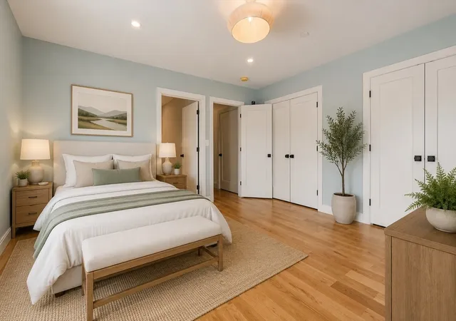 Listing Photo 2 - Condo for sale in building located at 68 Rowe St, Boston, MA 02131 - Unit #U1