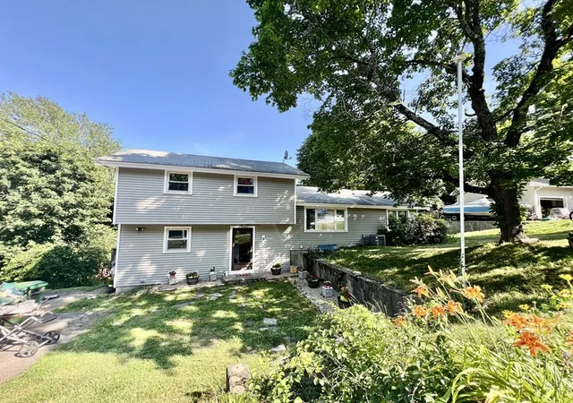 Homes for sale in Hudson, MA | 9 Champlain Dr, Hudson, MA 01749 | MLS# 73544113