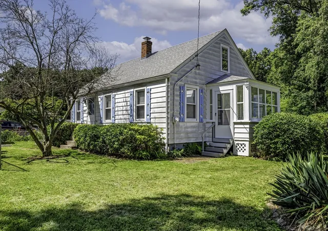 Photo 1 of Sale Pending at 154 Lamont St, Springfield, MA 01119 | MLS# 73555922 | Listing updated on 2026-08-18