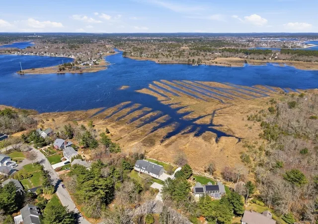4th image of 44 Stoney Run Lane, Marion, MA 02738 | MLS# 73540814