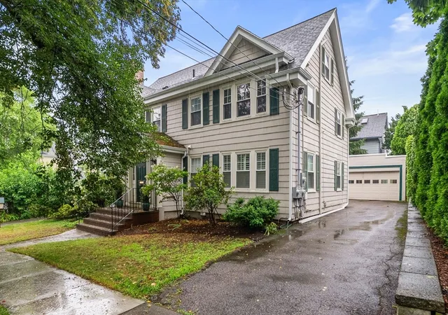 2nd image of 14 Flint Rd #14, Watertown, MA 02472 | MLS# 73546618