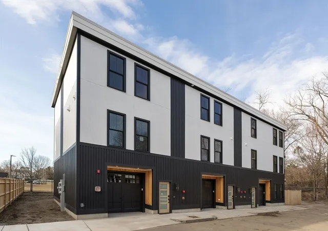 2nd image of 6 Dellmore Rd, Boston, MA 02130