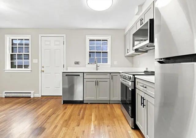 2nd image of 1 B Lorenzo St, Dorchester, MA 02122 | MLS# 73558361
