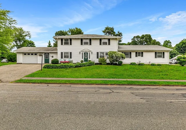 2nd image of 99 Burley St, Danvers, MA 01923 | MLS# 73546731