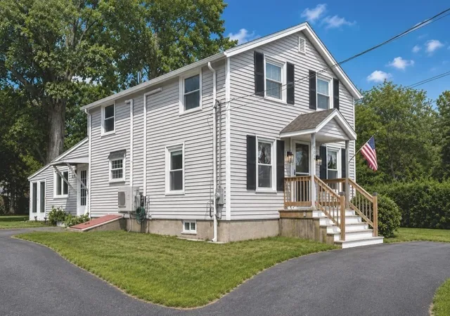 Photo 2 of Single family home for sale at 502 Summer St, East Bridgewater, MA 02333 | MLS# 73561507 | Listing updated on 2026-10-03