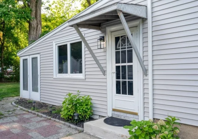 Photo 3 of Single family home for sale at 502 Summer St, East Bridgewater, MA 02333 | MLS# 73561507 | Listing updated on 2026-10-03
