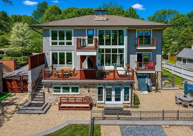 1st image of 2 Blanchard Road, Cambridge, MA 02138 | MLS# 73529336