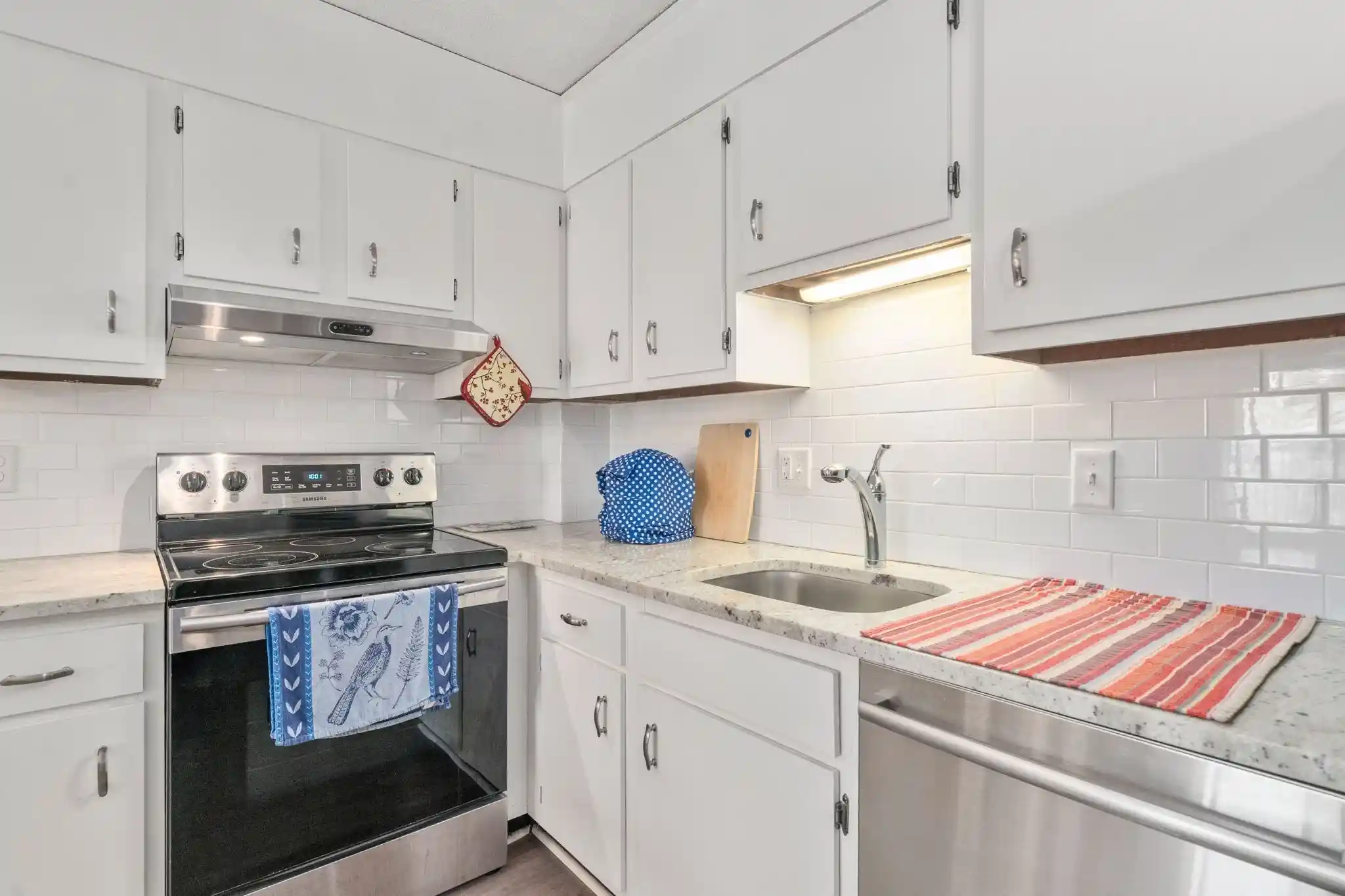 Photo 1 of Condo for sale at 164 Galen St #53, Watertown, MA 02472 | MLS# 73576785 | Listing updated on 2026-09-18