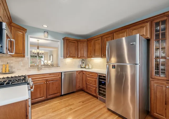Photo 3 of Condo for sale at 9 Highcroft Way #9, Hopkinton, MA 01748 | MLS# 73566535 | Listing updated on 2026-09-18