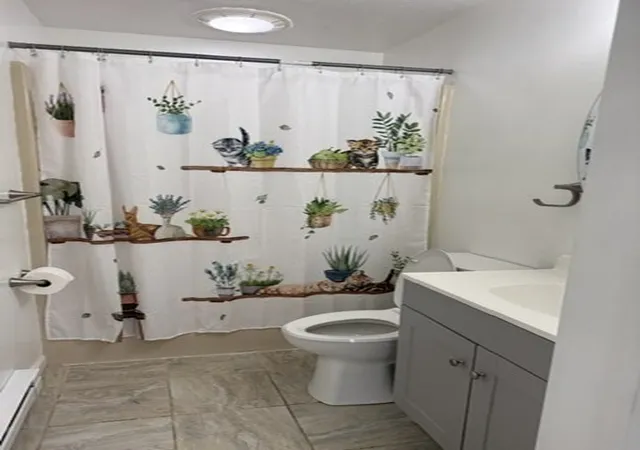 2nd image of 229 Vernon St, Worcester, MA 01607