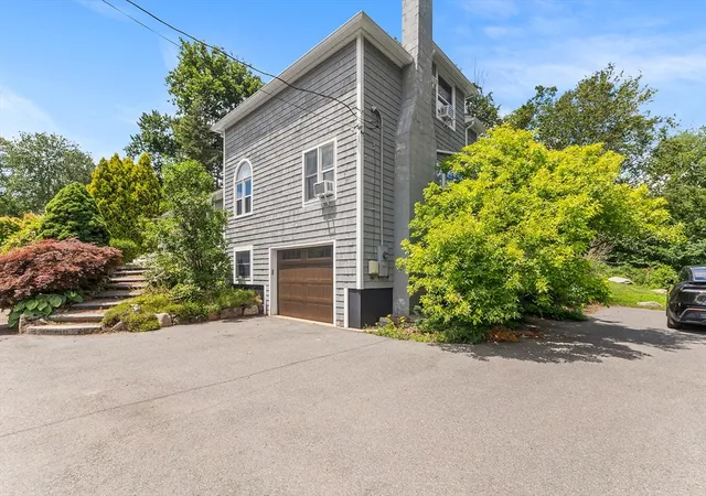 2nd image of 50 Idlewood Ave, South Hamilton, MA 01982 | MLS# 73550713