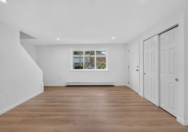 Listing Photo 5 - Condo for sale in building located at 201 Bishop Dr, Framingham, MA 01702 - Unit #201