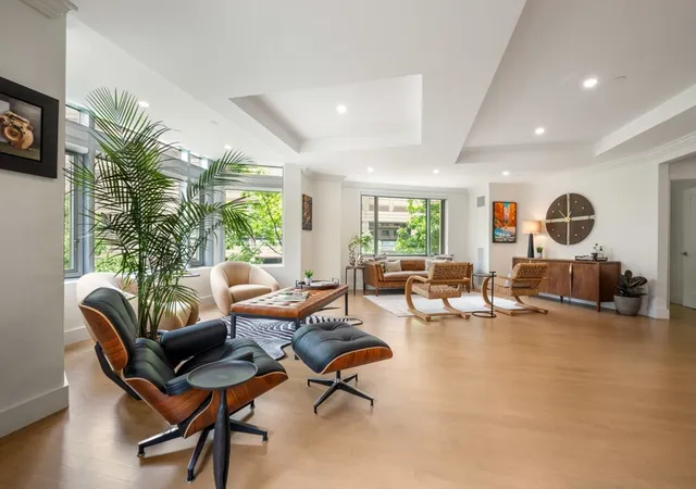 5th image of 1 Huntington Avenue #204, Boston, MA 02116 | MLS# 73527463