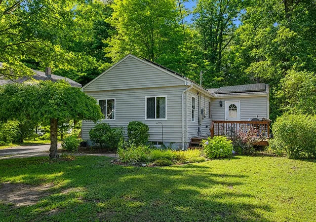 Photo 3 of Sale Pending at 52 Cottage, Enfield, CT 06082 | MLS# 73566894 | Listing updated on 2026-08-26