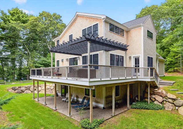 Photo 27 of Sale Pending at 105 Bay Rd, Cotuit, MA 02635 | MLS# 73546703 | Listing updated on 2026-10-07
