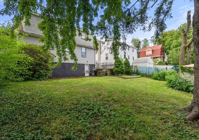5th image of 39 Elsie St, Everett, MA 02149 | MLS# 73558394