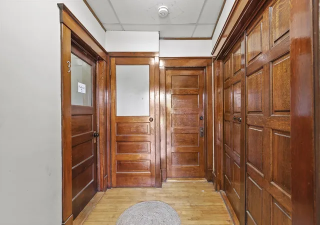 4th image of 271 Tyler St, Pittsfield, MA 01201 | MLS# 73555015