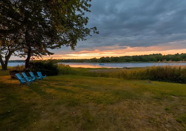 Photo 3 of Sale Pending at 86 Highland Shrs Dr, Wareham, MA 02571 | MLS# 73539497 | Listing updated on 2026-09-10