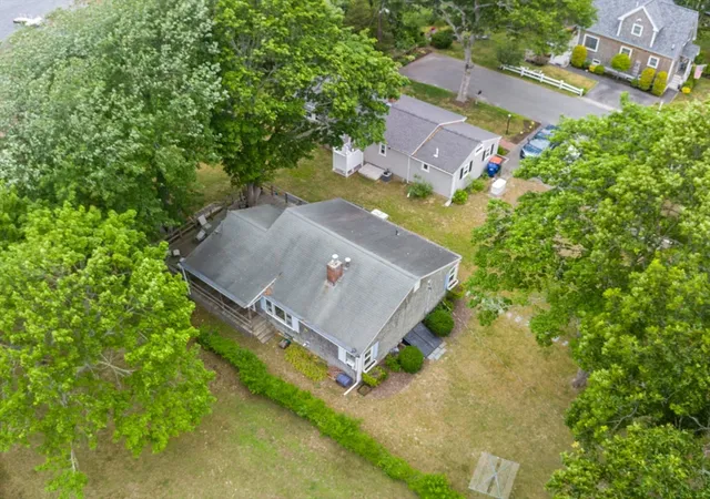 Photo 3 of Sale Pending at 86 Highland Shrs Dr, Wareham, MA 02571 | MLS# 73539497 | Listing updated on 2026-09-10