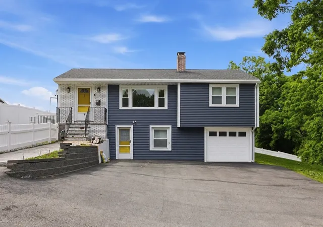 Homes for sale in Woburn, MA | 9 James Terrace, Woburn, MA 01801 | MLS# 73529031